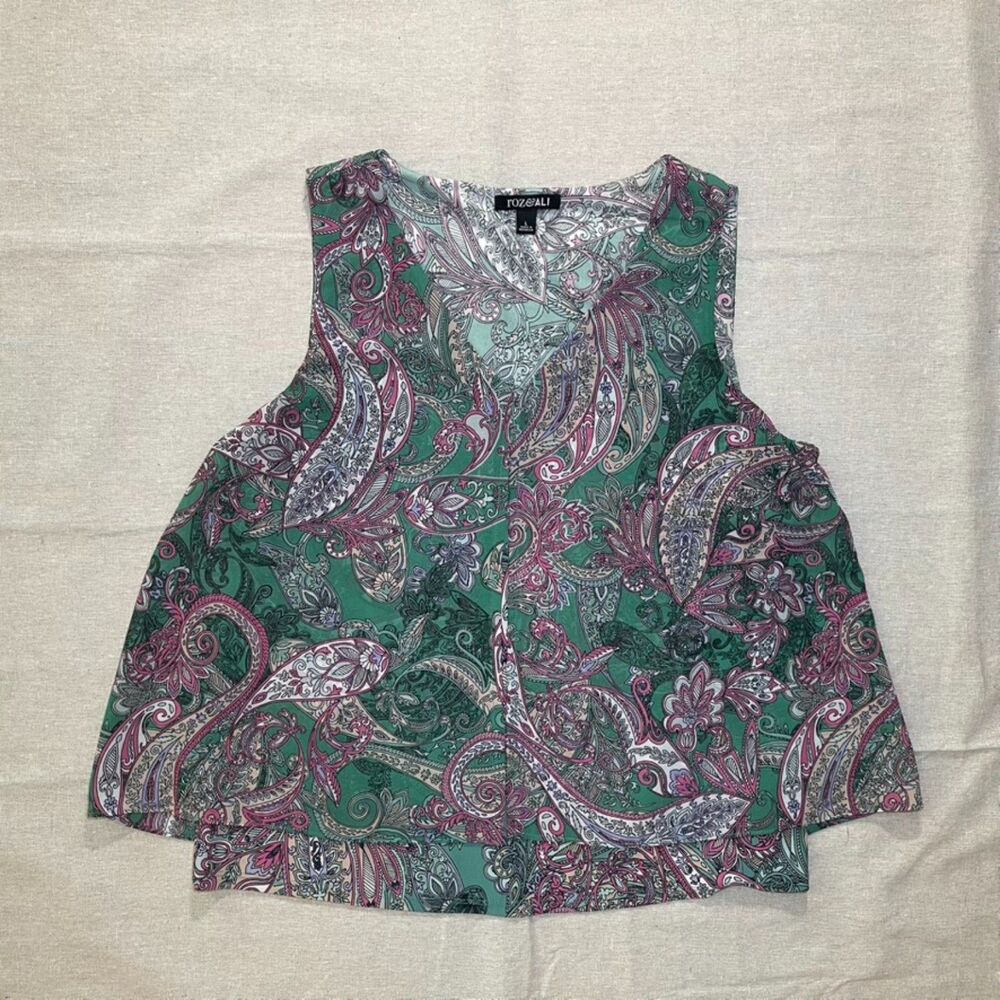 Roz & Ali | Green Paisley Sleeveless Flowy Layered Blouse | Large